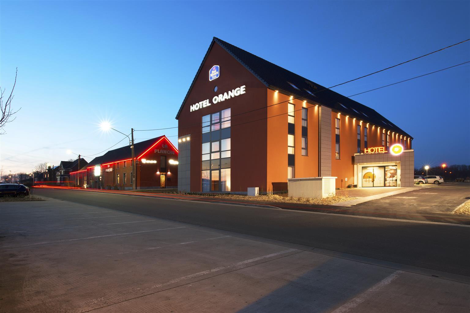 Orange Hotel La Louviere Exterior photo