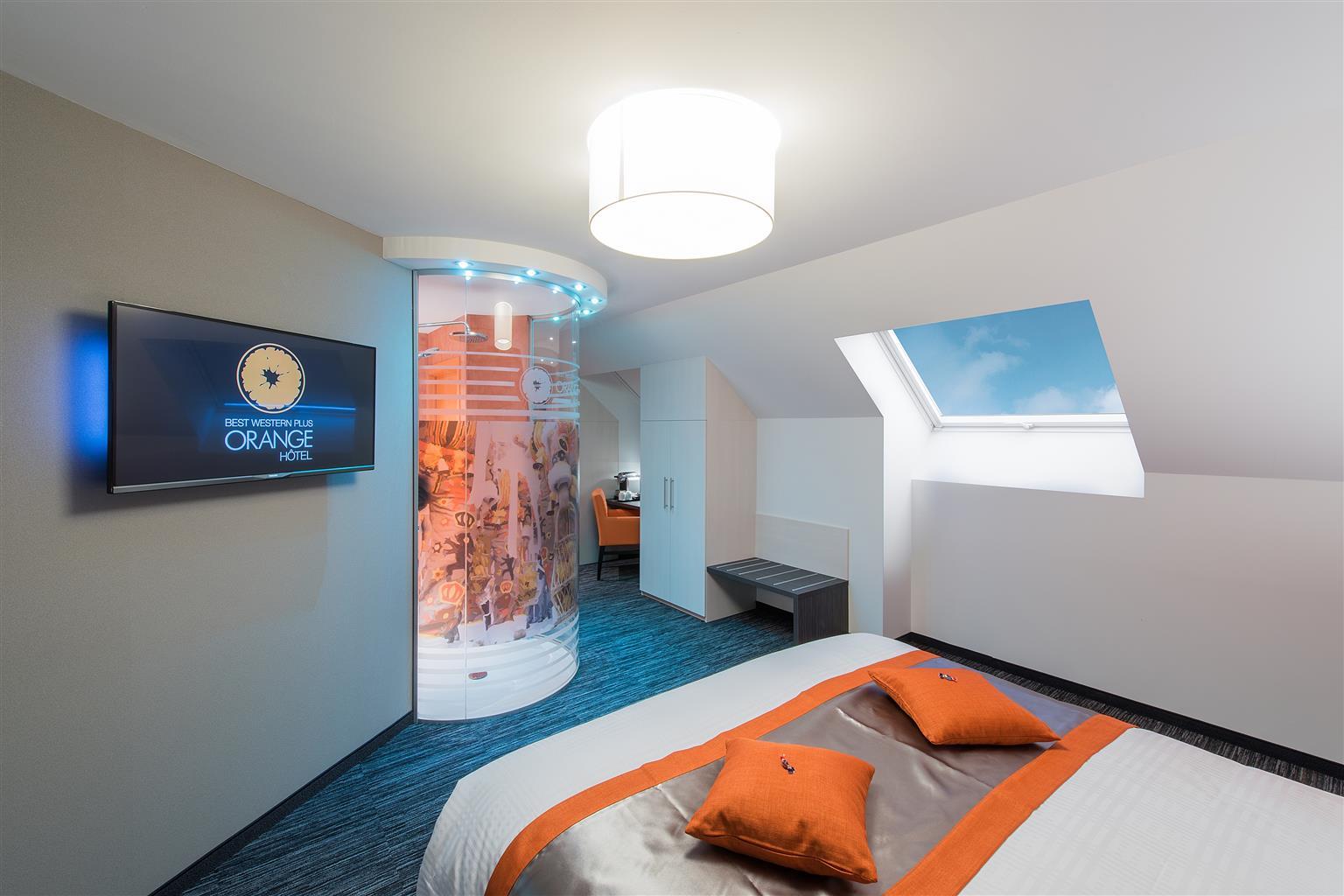 Orange Hotel La Louviere Exterior photo